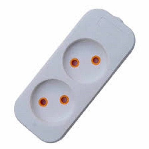 Колодка QUANTUM 2 гнізда біла Б/З (QM-KP-00200)