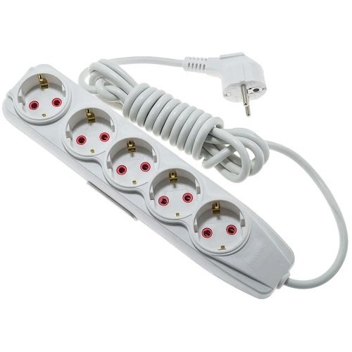Подовжувач QUANTUM 5 гнізд 5м білий З/З (QM-KP-00515)