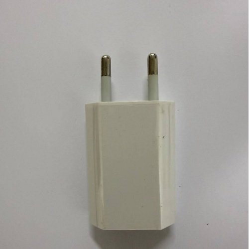 МЗП плоский від мережі 220V на USB 1A ART-0077